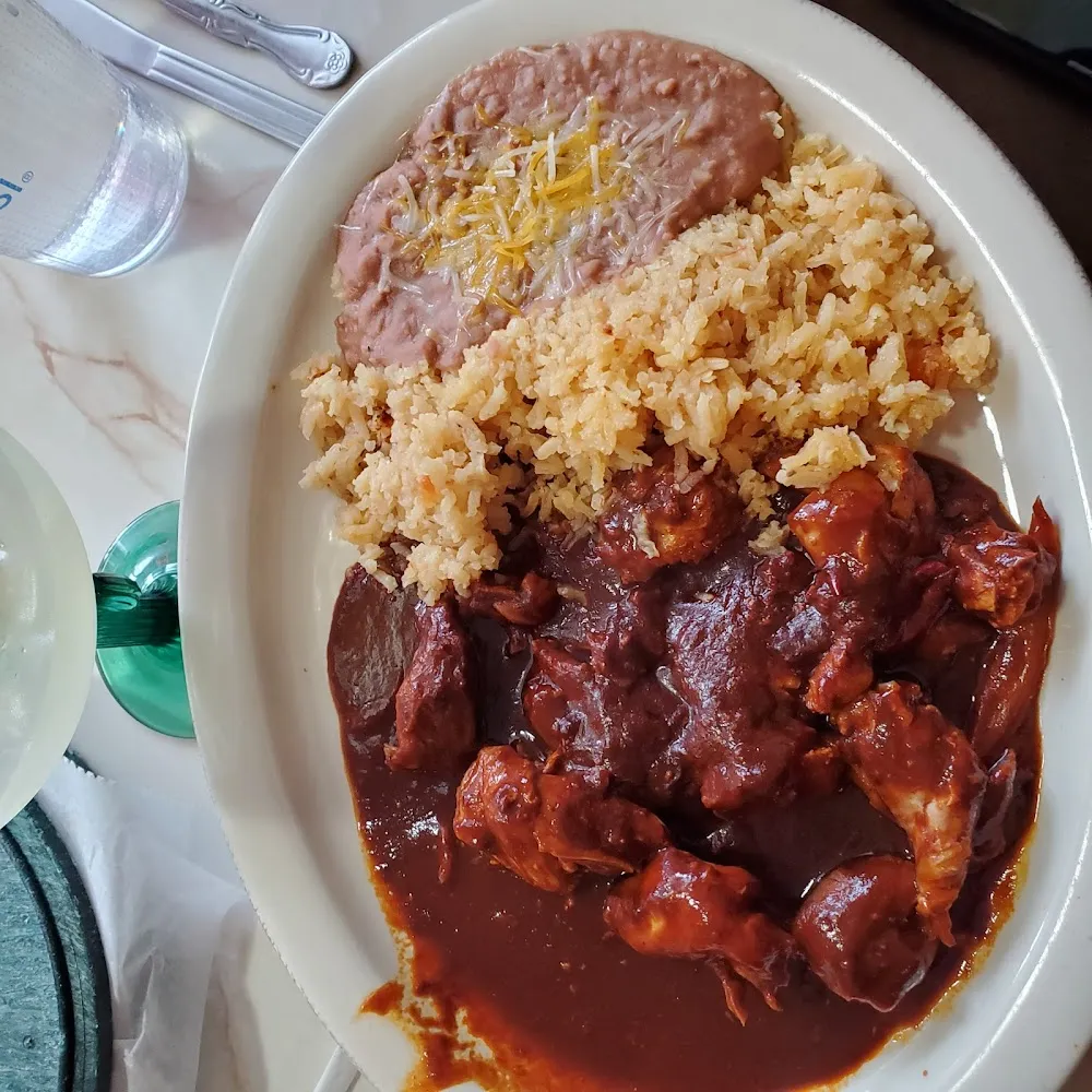 Pollo Con Mole Poblano